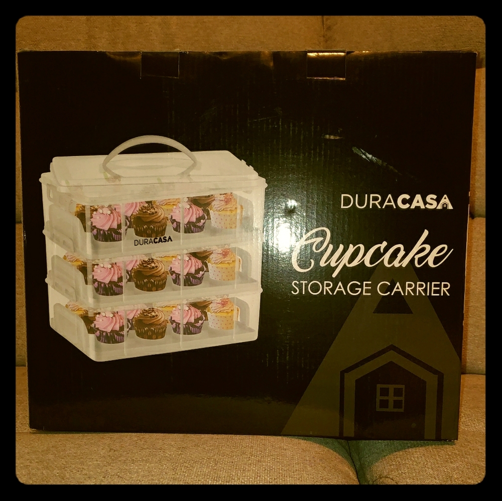 Duracasa NEW Cupcake / cake carrier